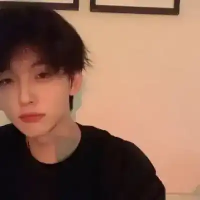 成萱